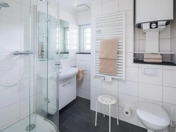 アパート Duenenrose Duenenrose 40 *